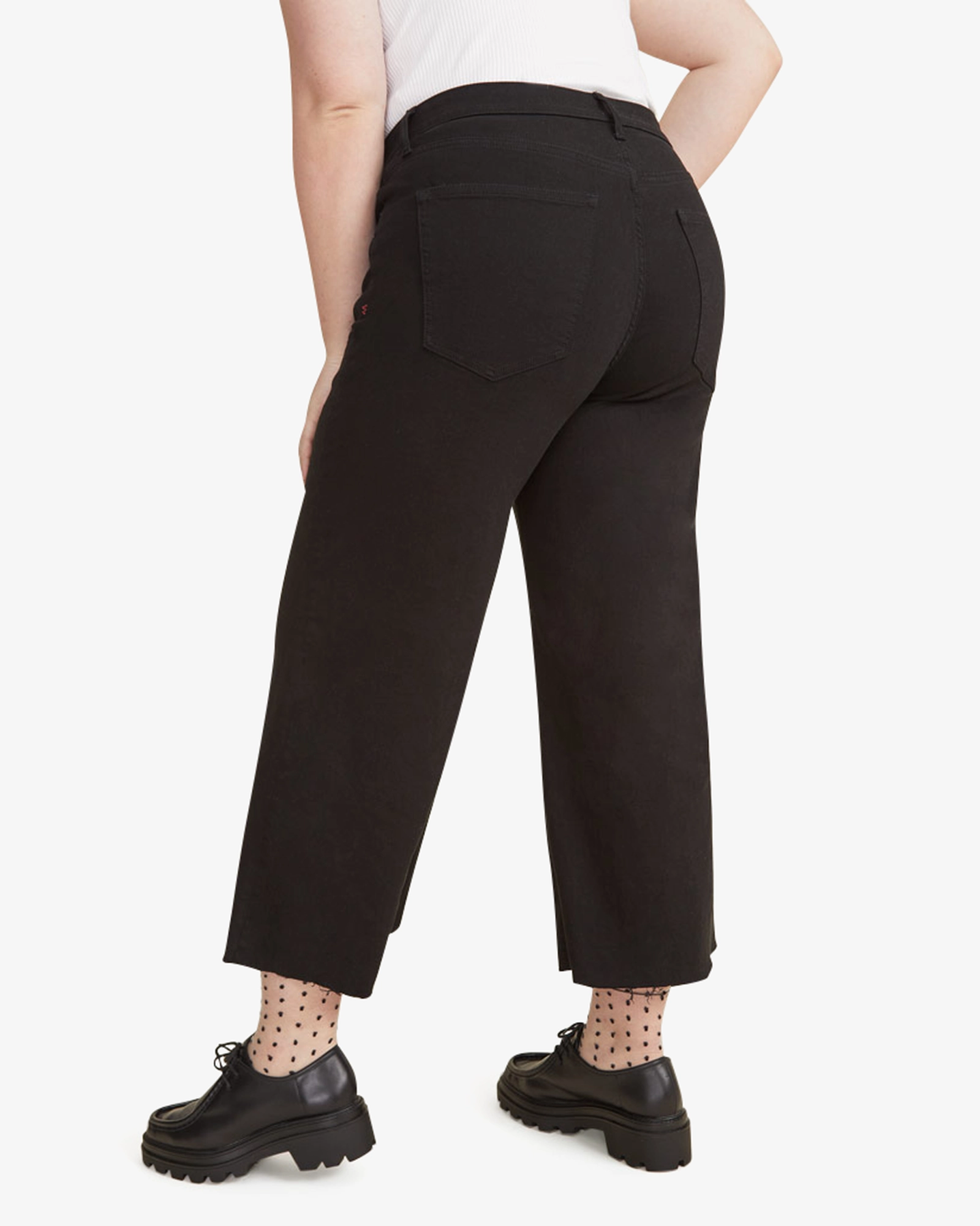 Torrence Wide Leg Cropped Jean | Black / Black Neat Look Fashion Lover Outdoor Enthusiast