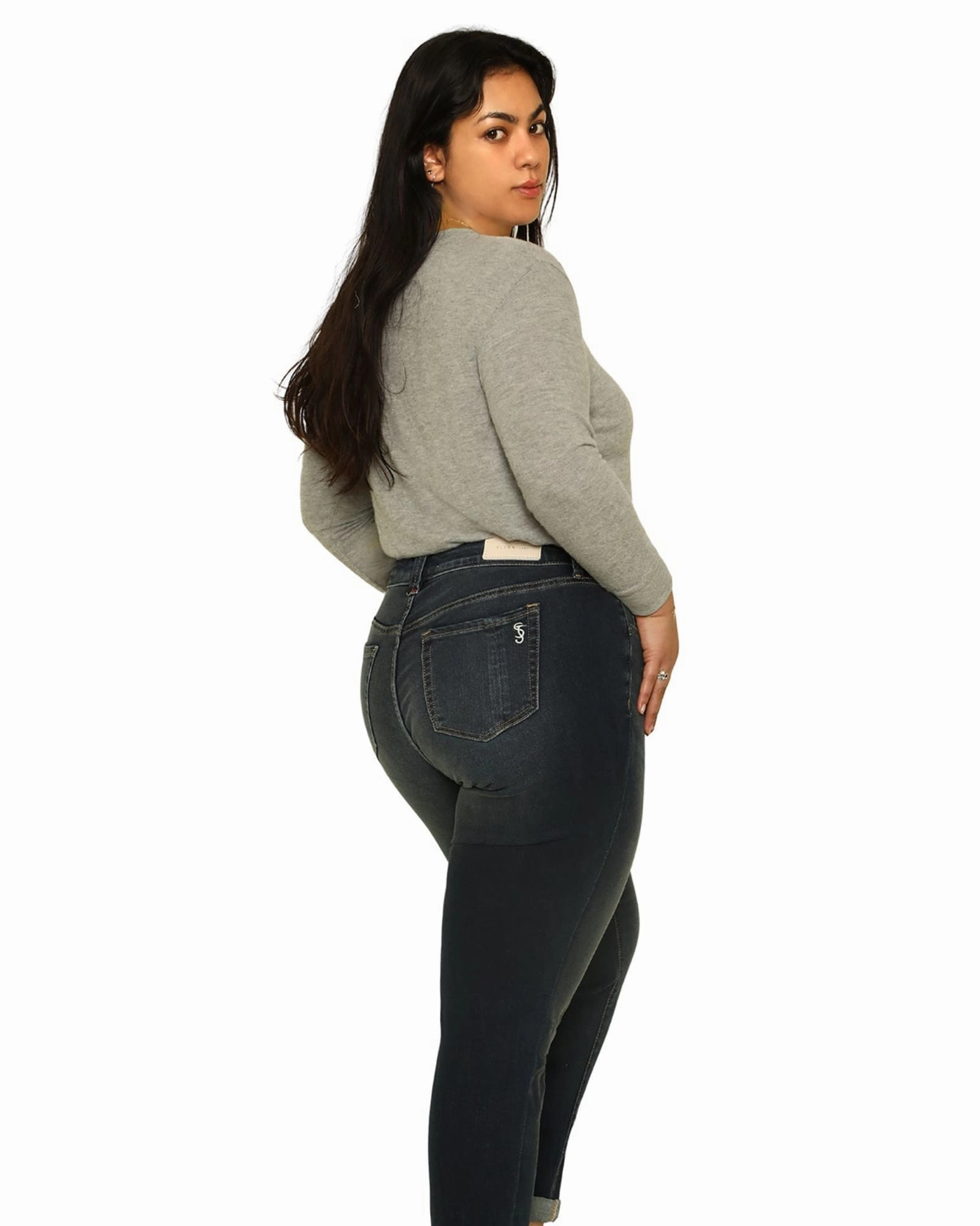 Fresh Attire Go Anywhere Look Lily Mid Rise Boyfriend Jeans | Vida