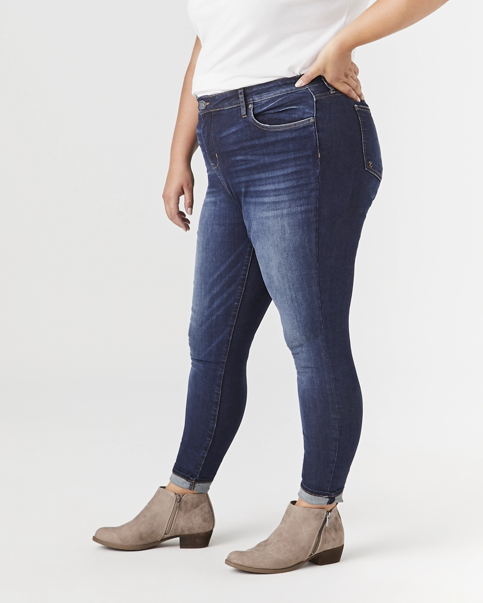 Sophisticated Look Turner High Rise Skinny Jean | Dark Wash