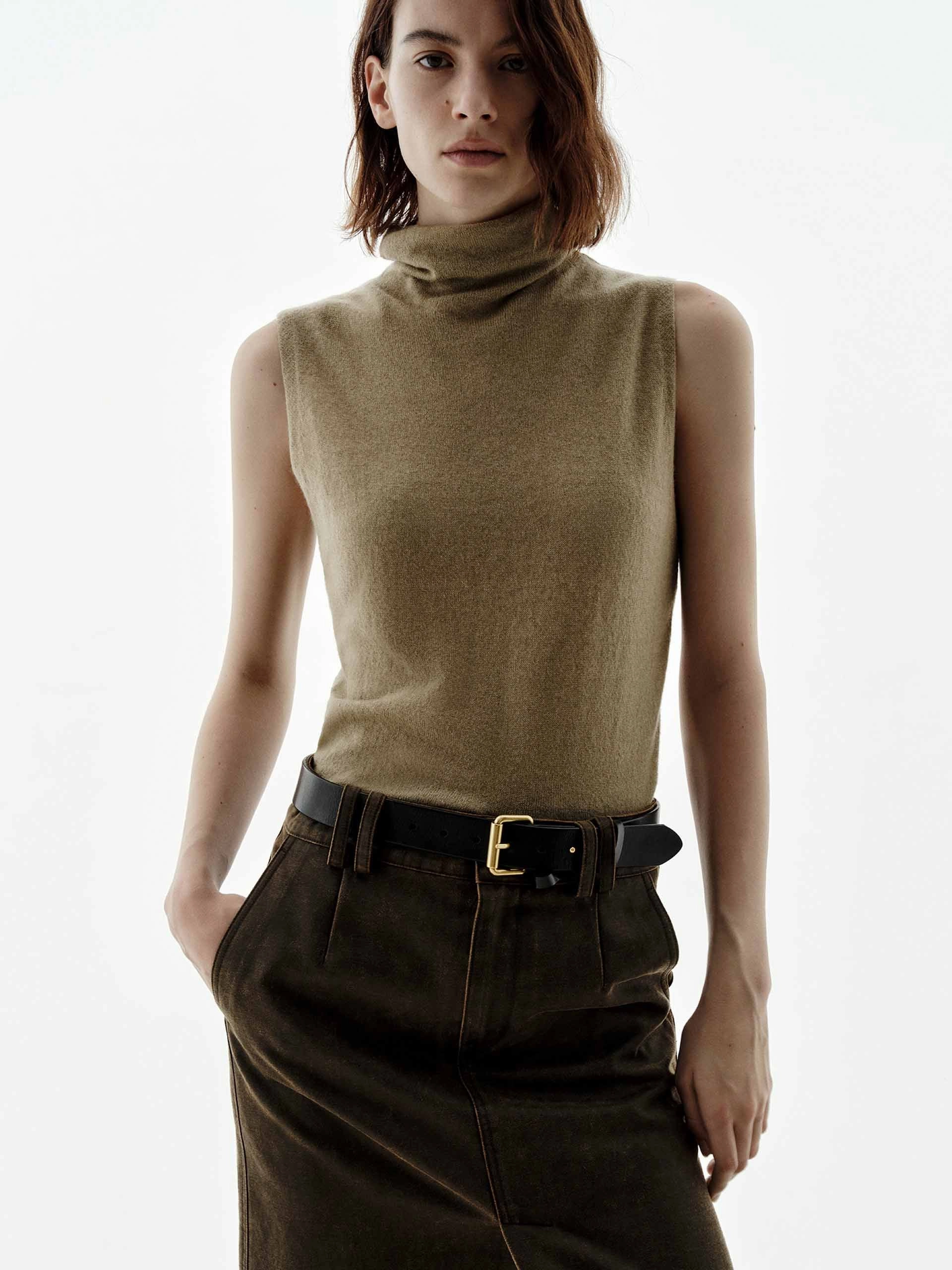 Reinforced Stress Points Turtleneck Sleeveless Sweater