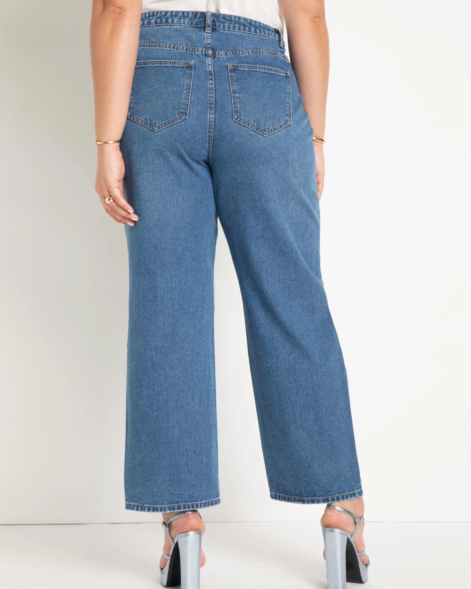 Ultra Distressed Straight Leg Jean | Medium Wash Fade Resistant Finish Fit and Comfort