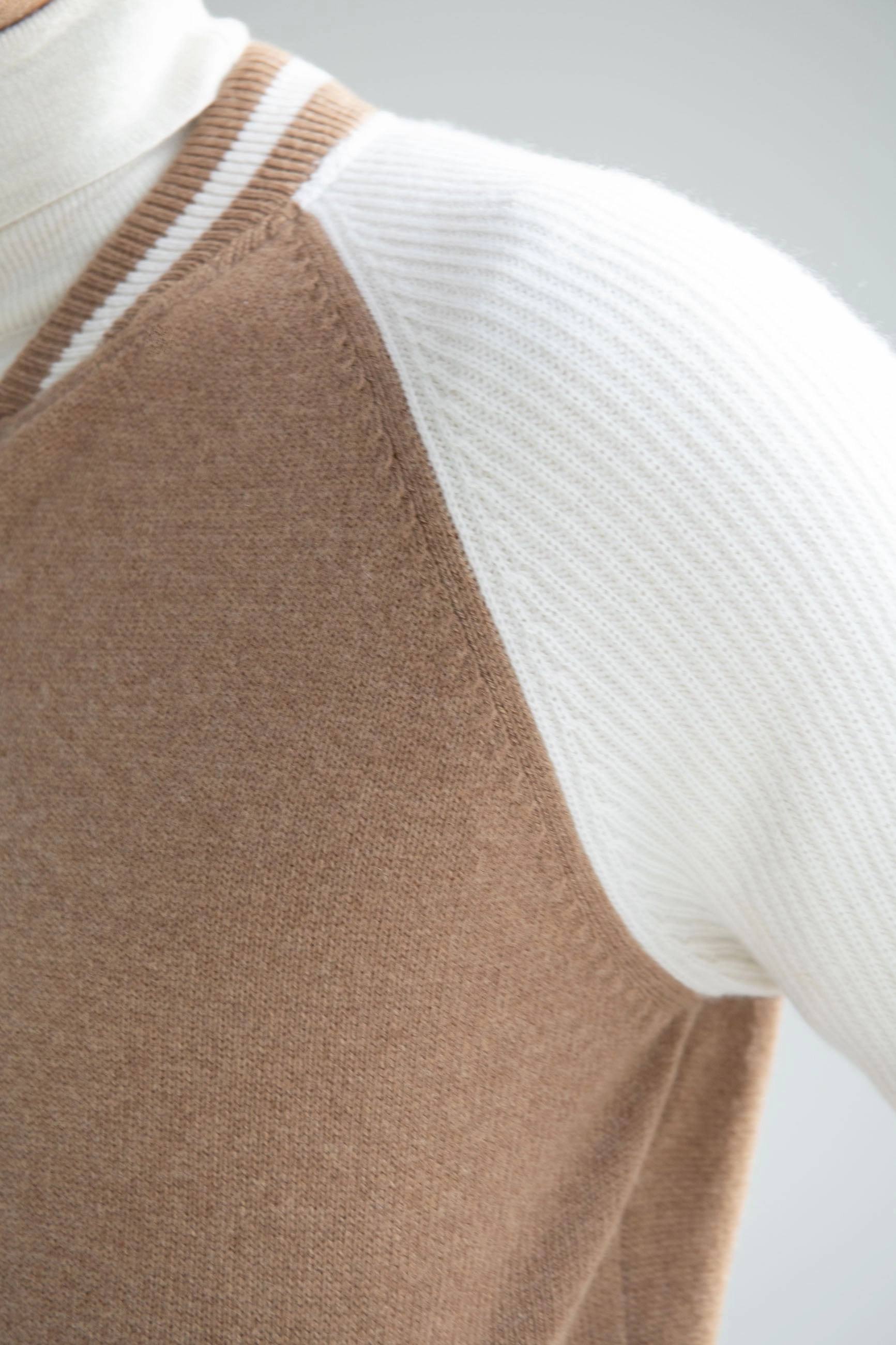 FadeResistant Color Beige knitted college bomber - Made in Italy