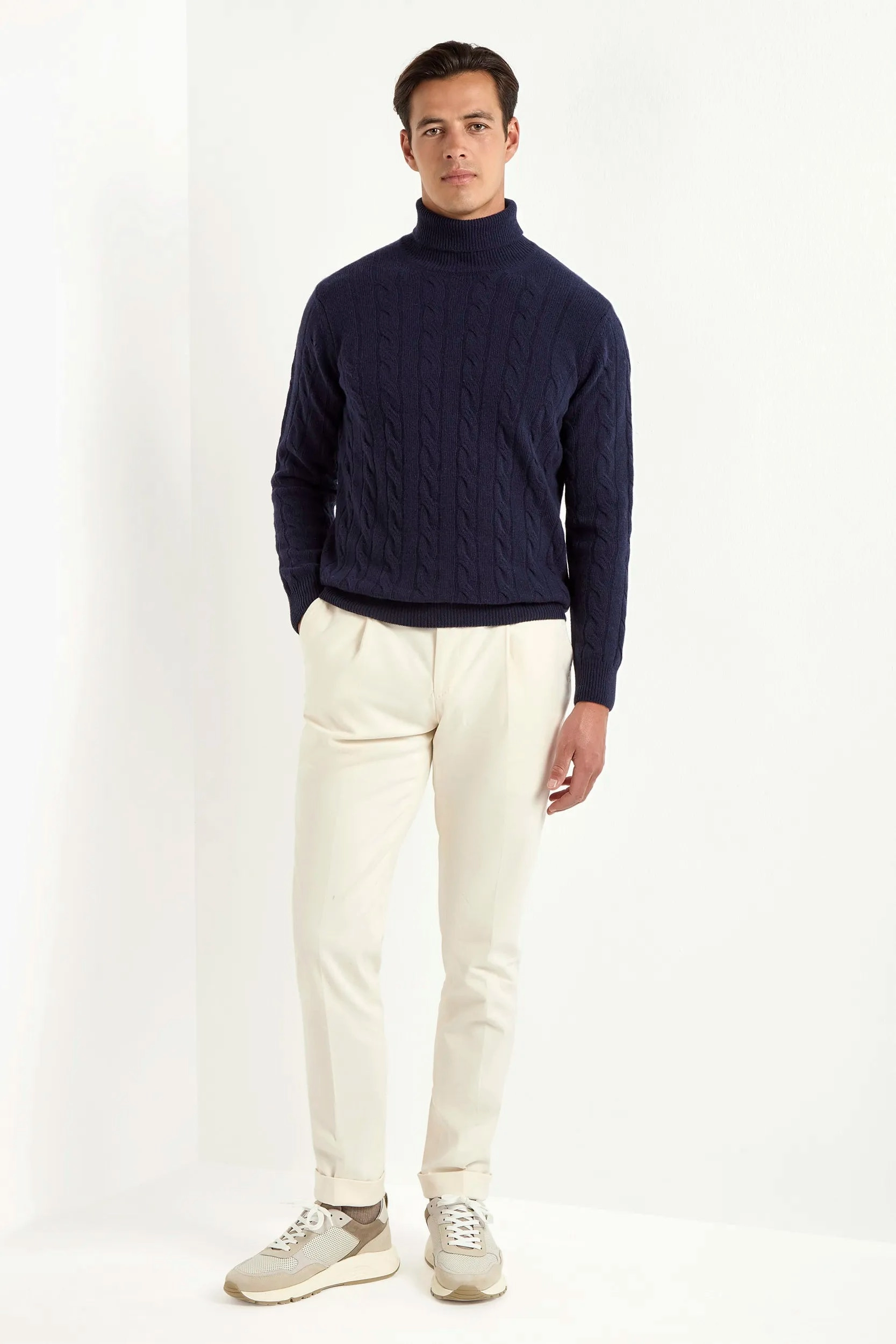 AntiStatic Lining Blue cable knit turtleneck ?C Made in Italy