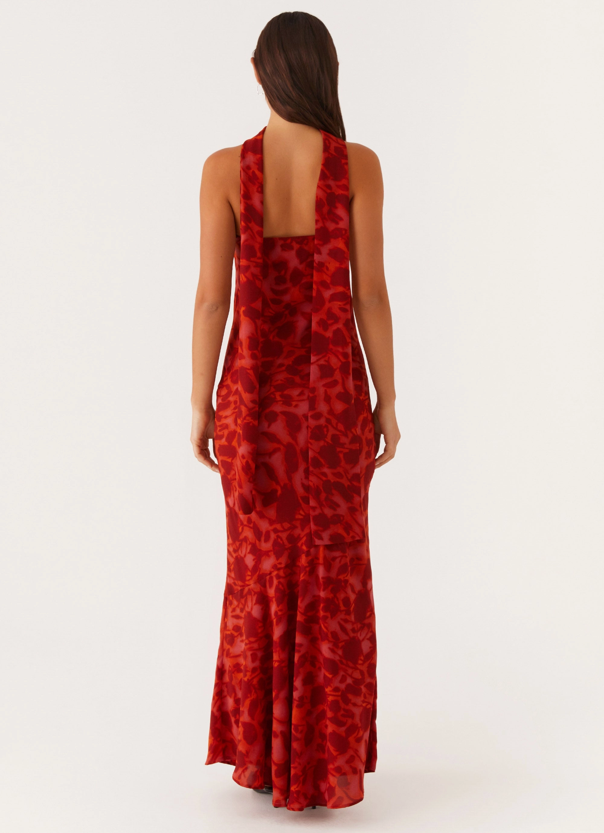 Crisp Detail Versatile Design Under The Pagoda Maxi Dress - Deep Red Floral