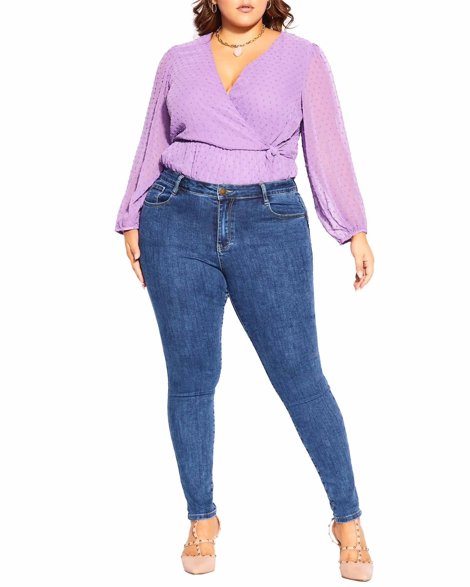 Veronica Jean | Dark Wash Streetwear Fan Premium