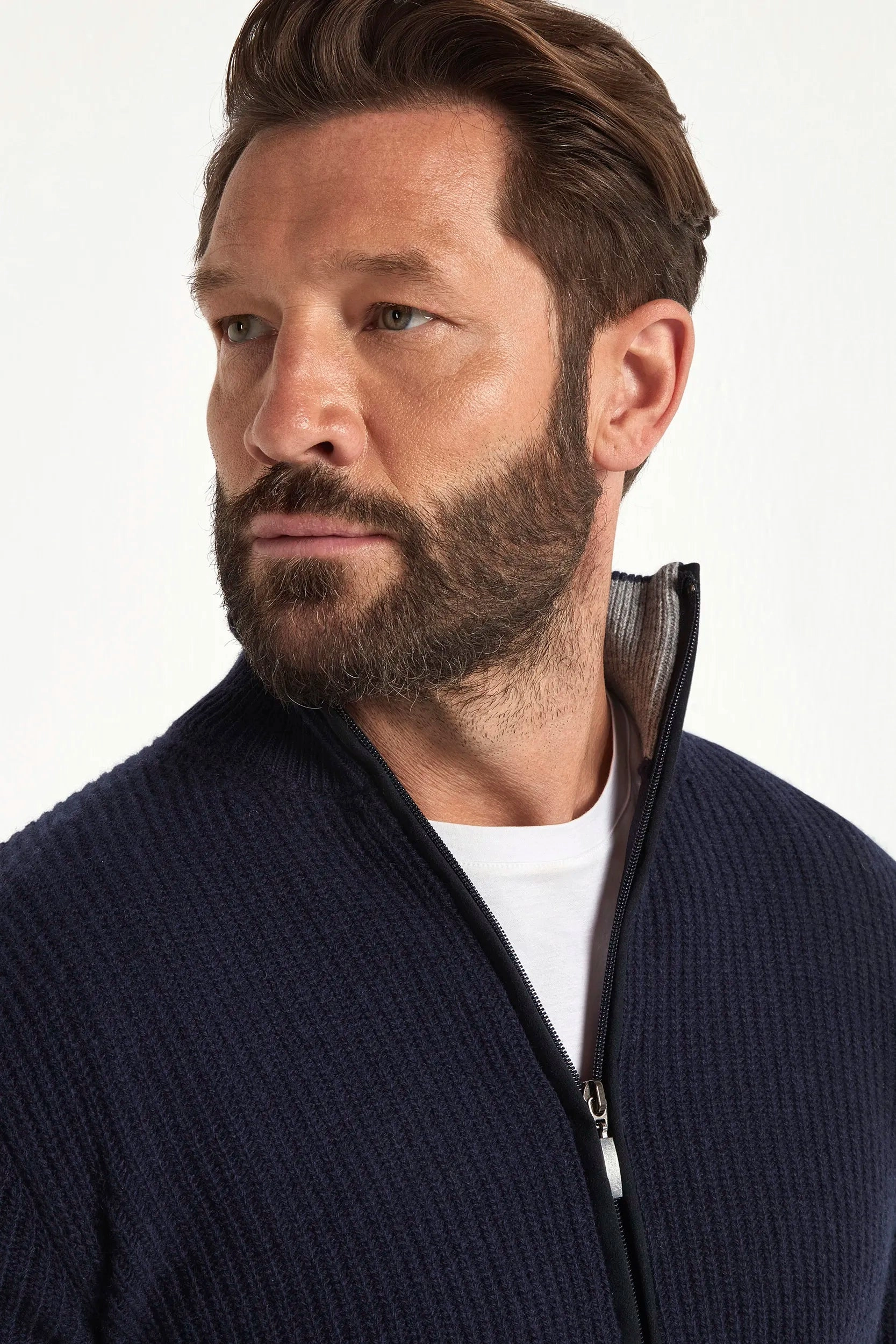 Blue ribbed cashmere blend full zip ?C Made in Italy Seamless construction Contrast Trim Accent