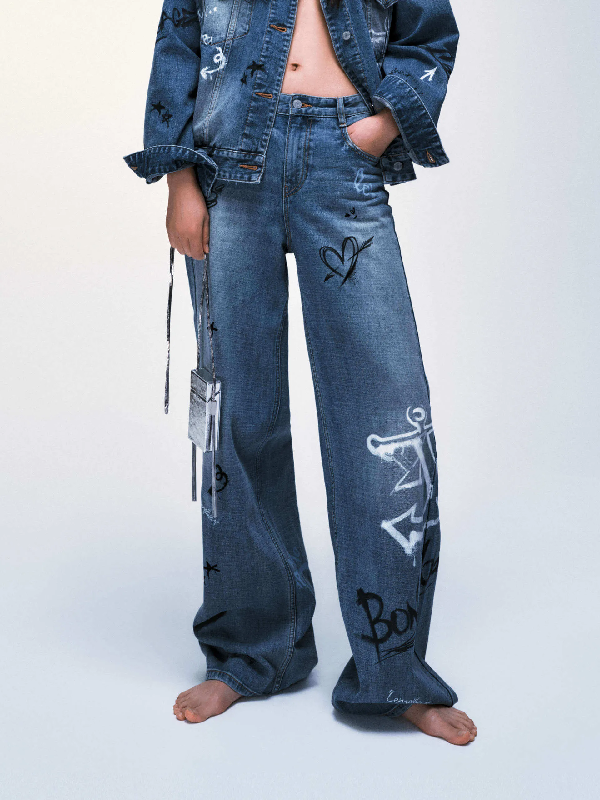 Graffiti Detail Straight Jeans Active Touch