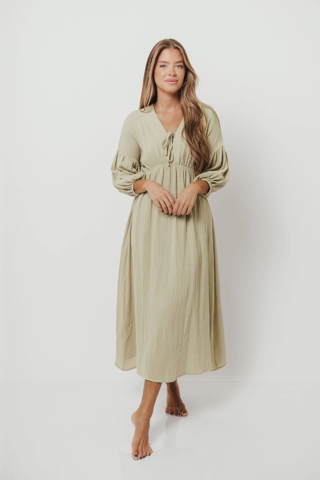 Hunter 100% Cotton Gauze Midi Dress in Thyme - Bump Friendly and Inclusive Sizing *9/22 PRE-ORDER* Minimal Mood Casual Fit
