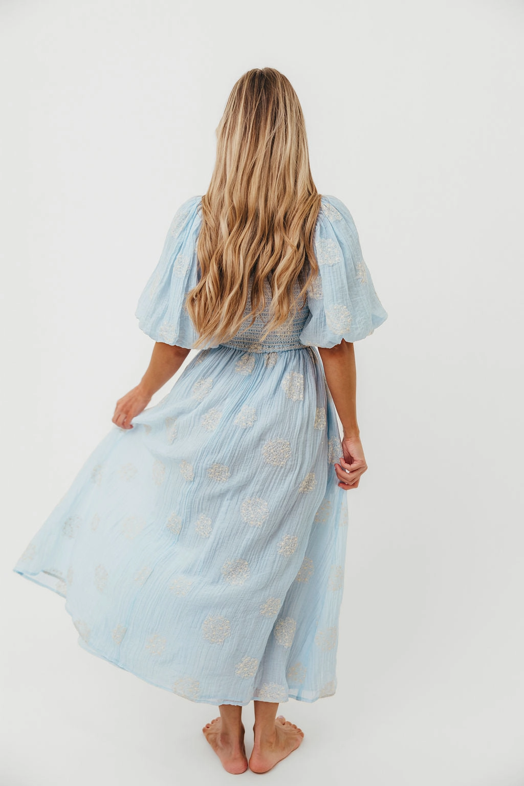 Air Beauty Weekend Fresh Aimee Smocked Embroidered Floral Midi Dress in Blue