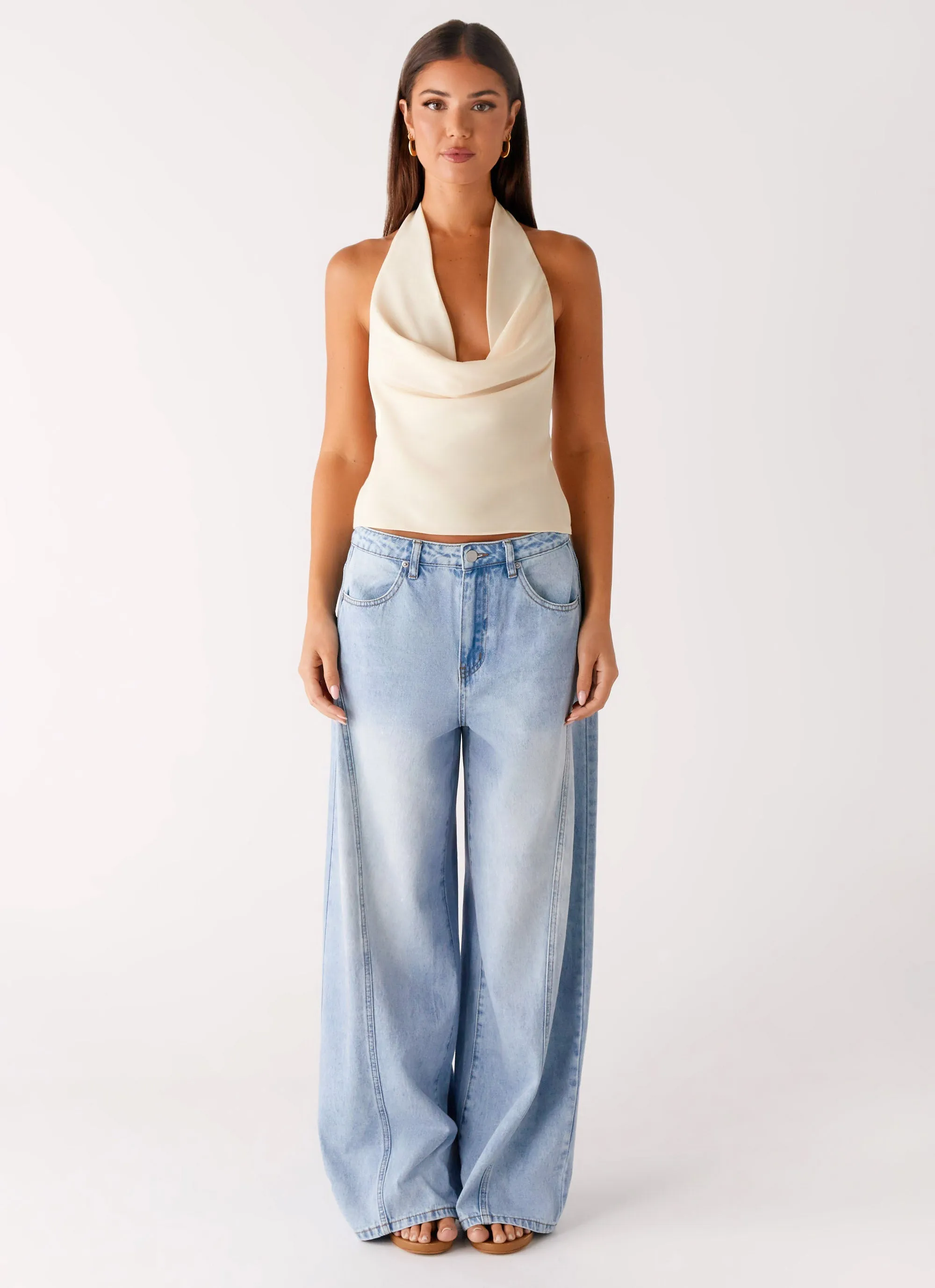Timeless Wide Leg Jeans - Bleached Blue Classic Appeal Spring Attire