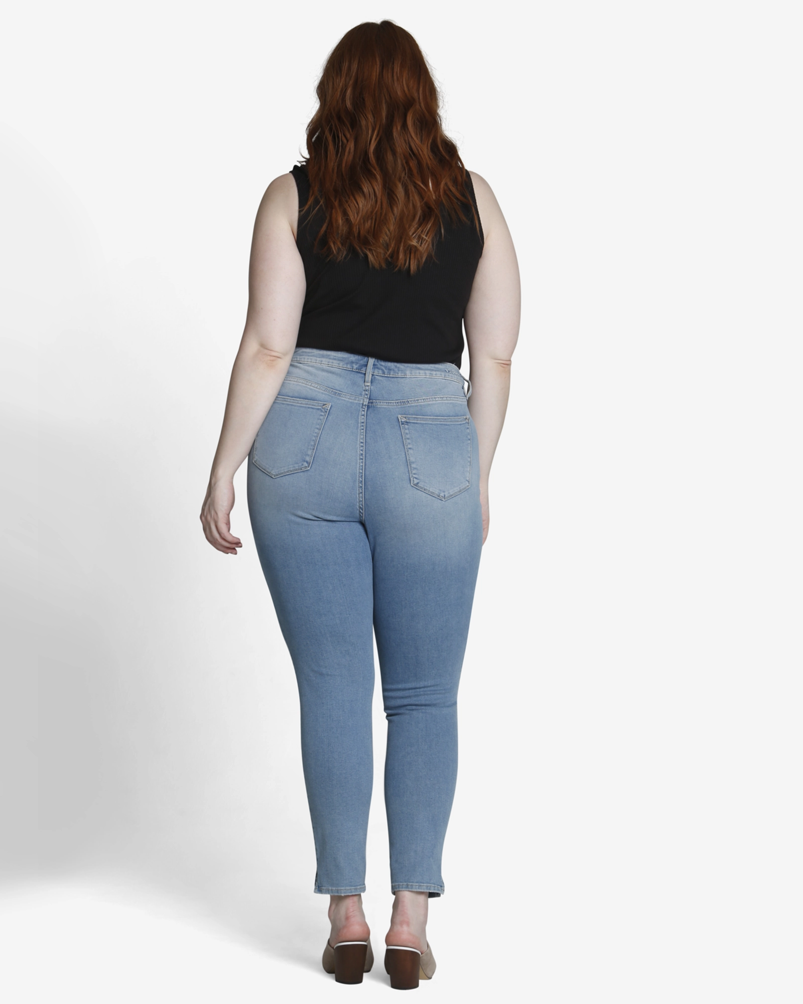 Skyla Super Skinny Jeans | Light Wash Distressed Detailing