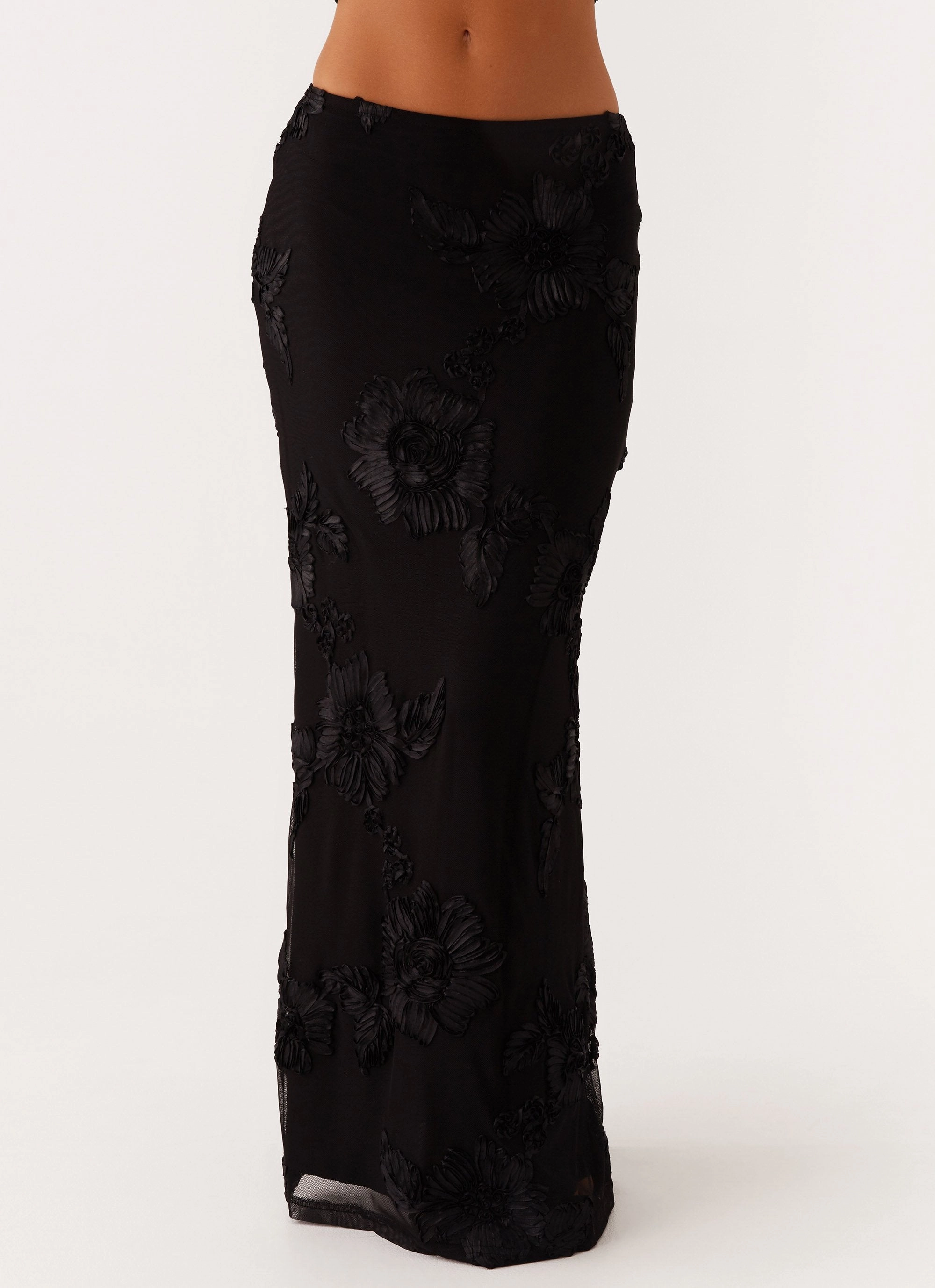 Winter Staple Radiate Maxi Skirt - Black