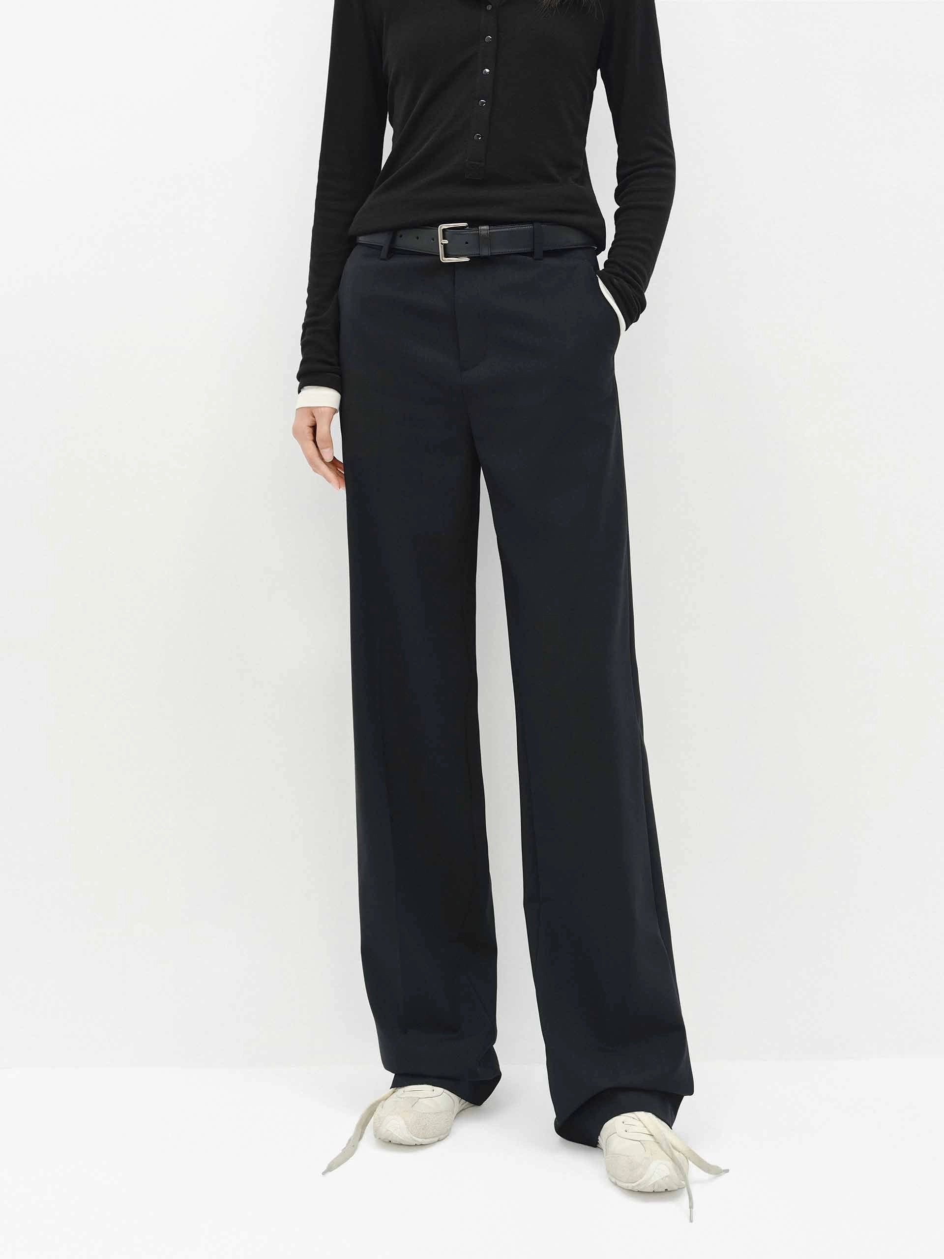 Air Comfort Mid Waist Relaxed Pants