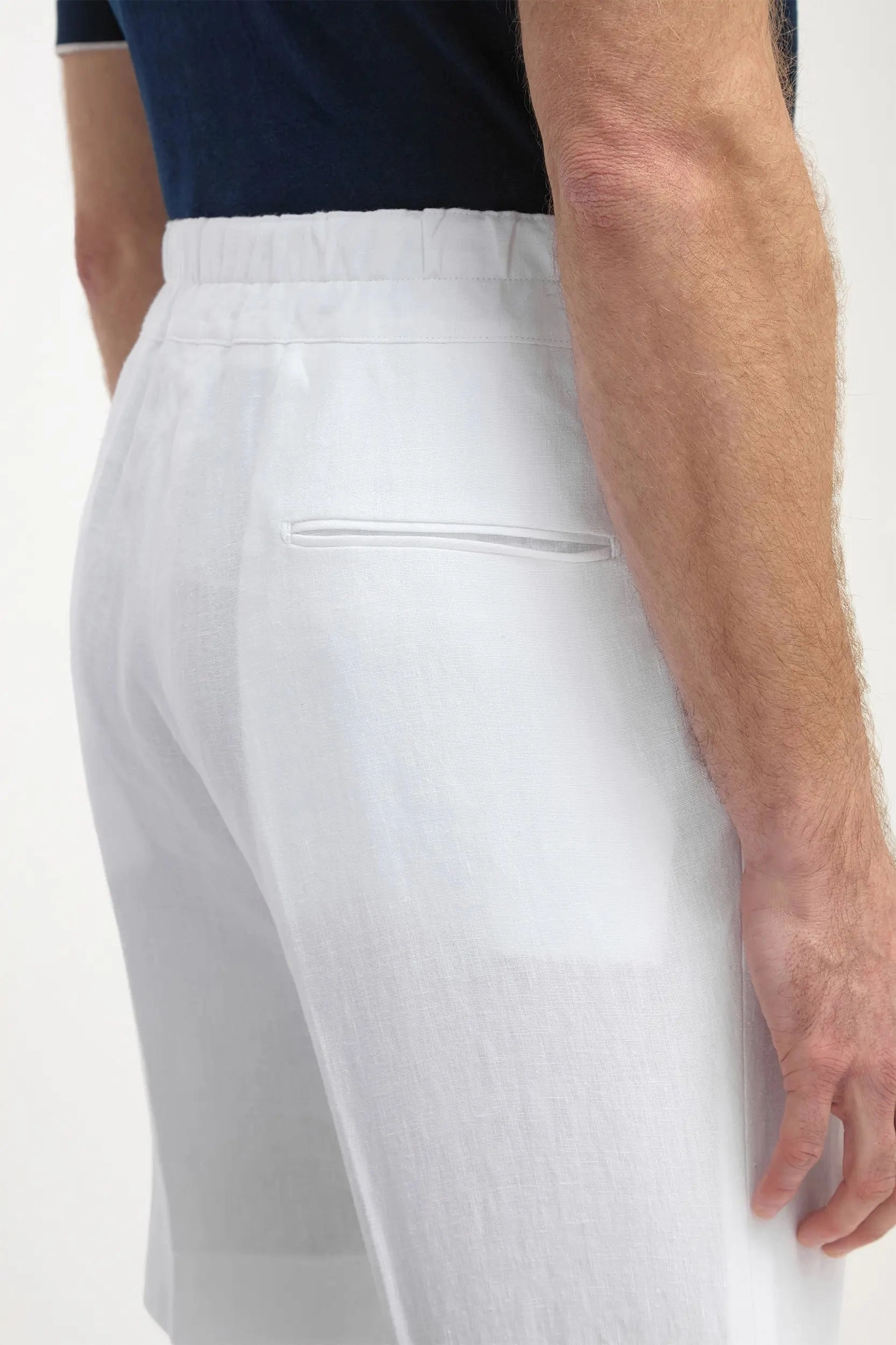 White linen relaxed shorts - Made in Italy Sustainable Movement Freedom