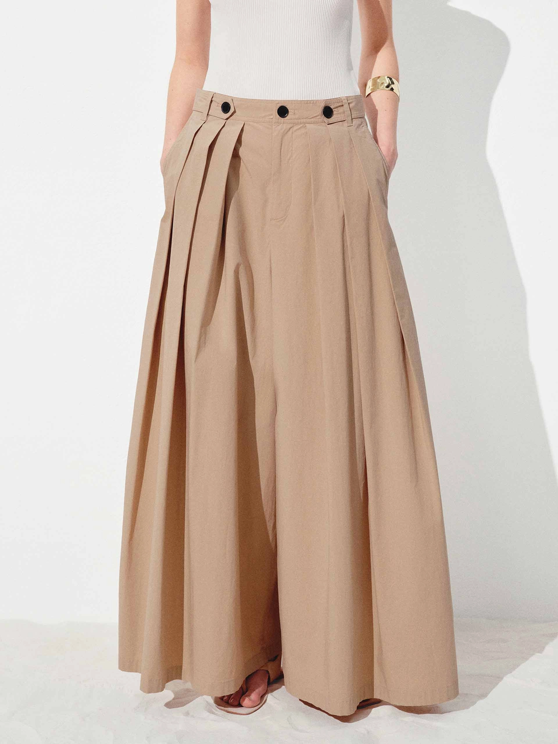 CompressionSupport Active Stretch Wide Leg Pleated Trousers