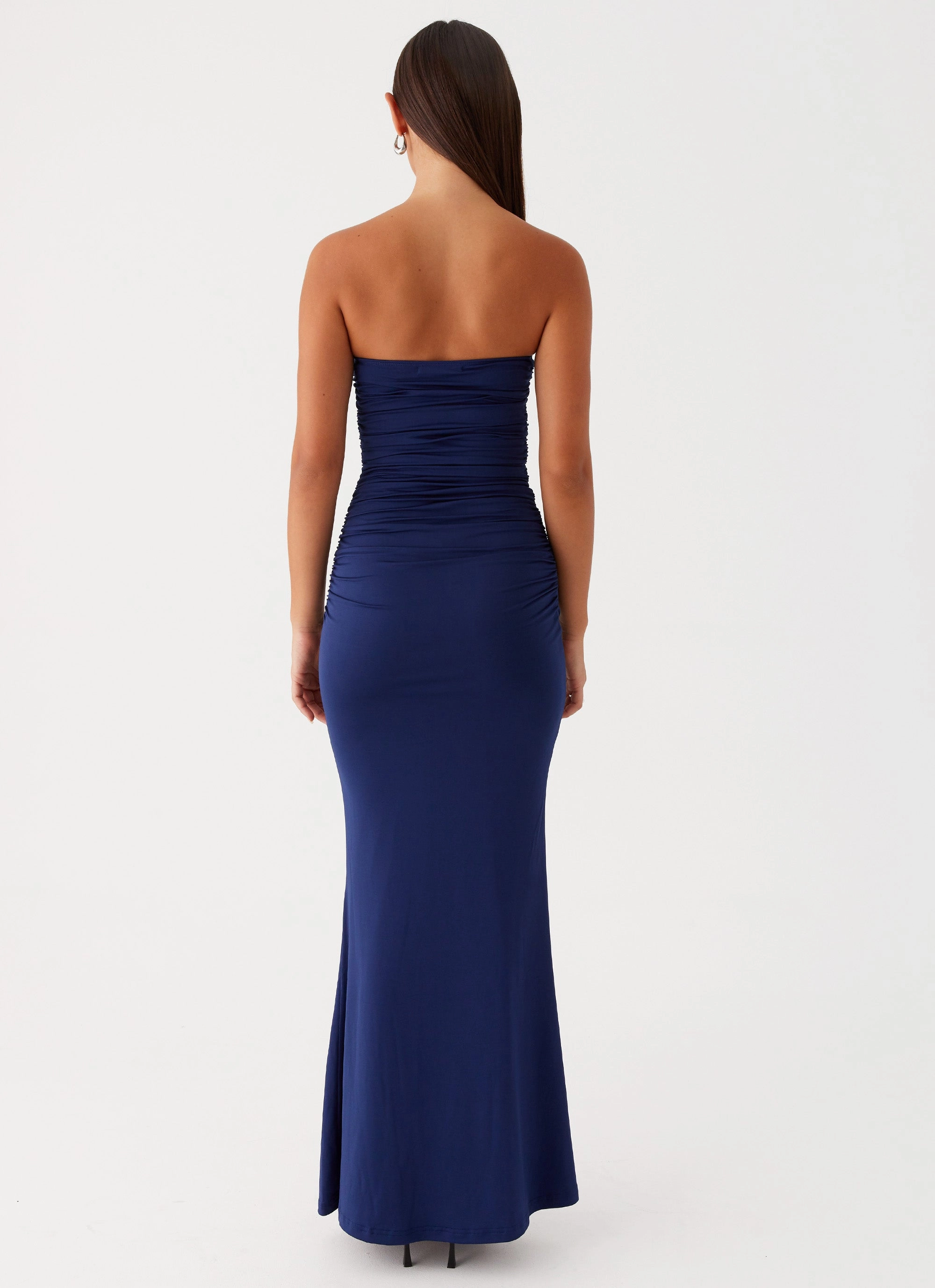 Flattering Cut Fluid Shape Rudy Maxi Dress - Navy