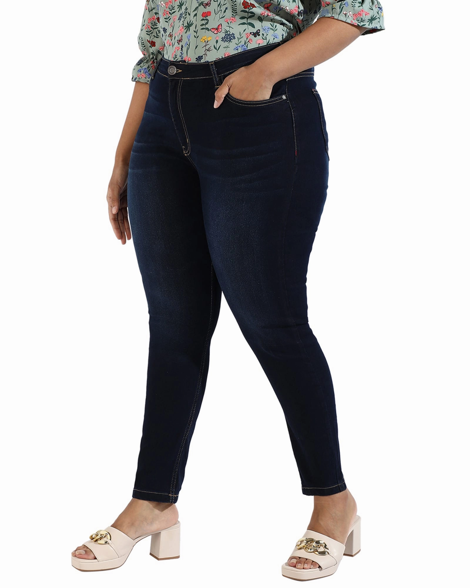 Office Wear Chill Outfit Date Night Casual Friday Parent Style Travel Outfit Women Dark Blue Skinny Fit Denim Jeans | Navy