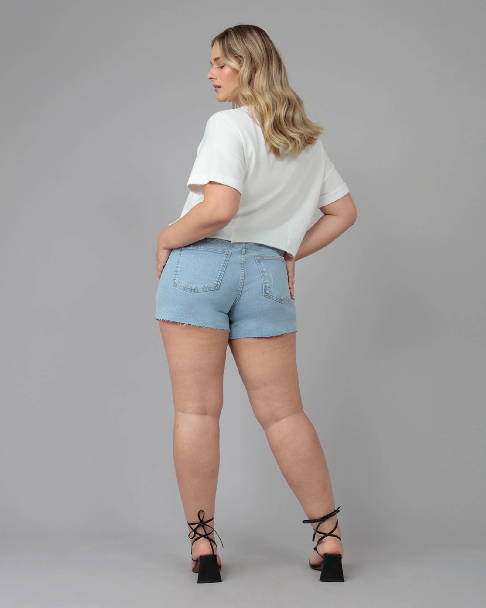 Fit Routine Casual Morning Stroll Women's LIANA-BL High Rise Shorts | Bleach