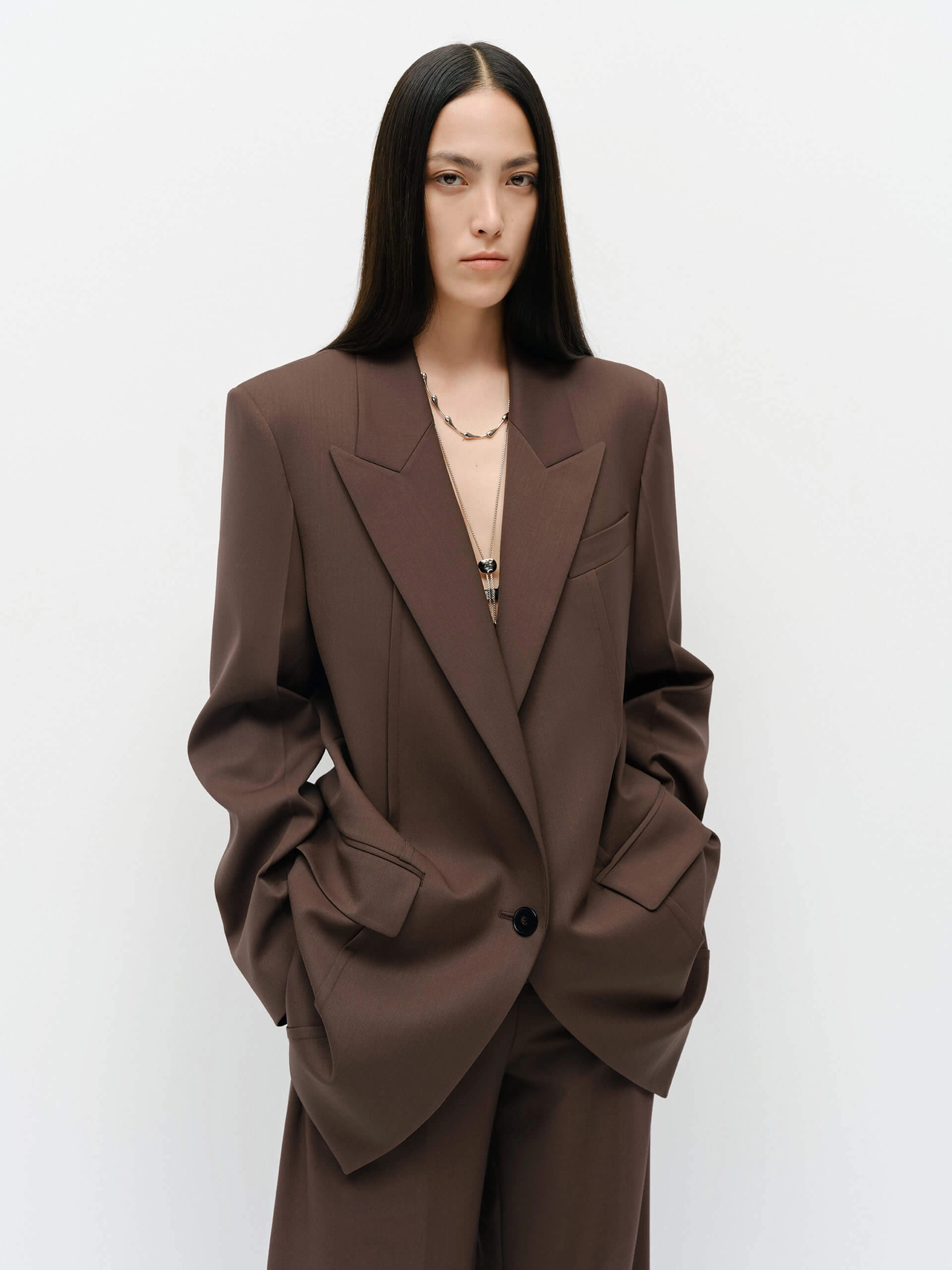 NonRestrictive Cut Textured Finish Wool Blend Structured Blazer