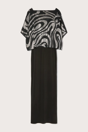 Fall Ready Calm Silhouette Long Dress with Marmo Studs Cape