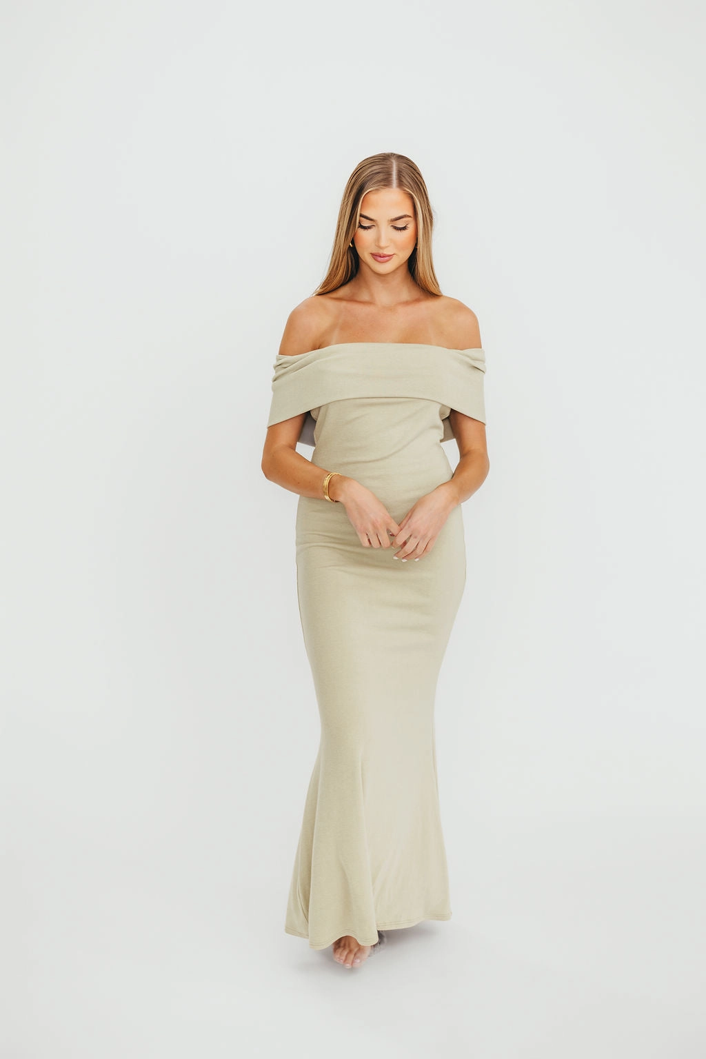 Smart touch Statement Neck Monroe Maxi Dress in Sage - Bump Friendly
